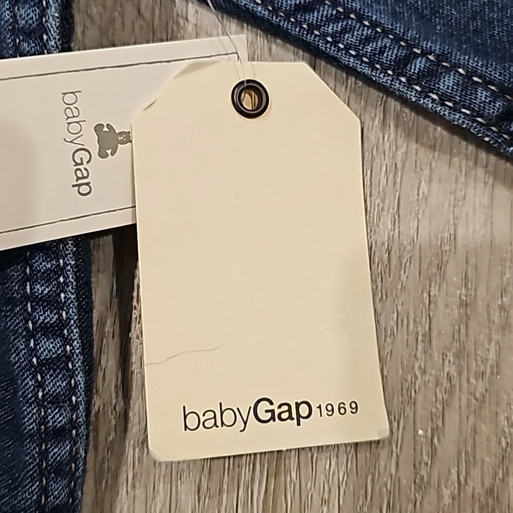 NWT Baby Gap button down shirt - Picture 3 of 8